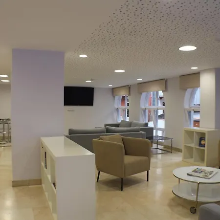 Picos De Europa Hotel 2*