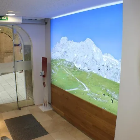 מלון Picos De Europa סנטנדר