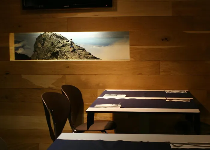 Отель Picos De Europa