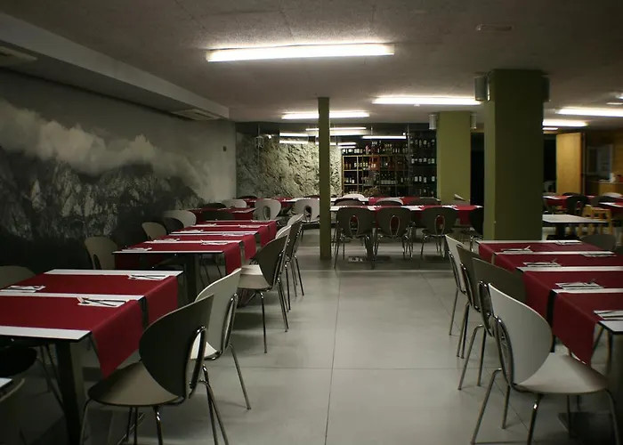 Hotel Picos De Europa 2*