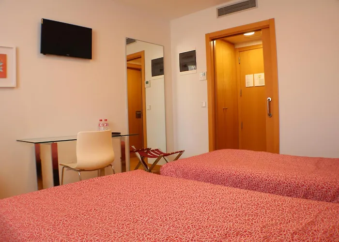 Hotel Picos De Europa 2*